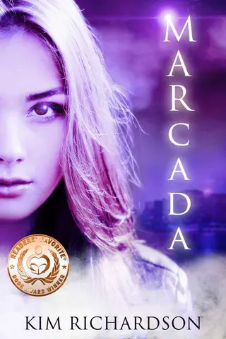 Cover of Marcada (Guardiões de Alma Livro 1)